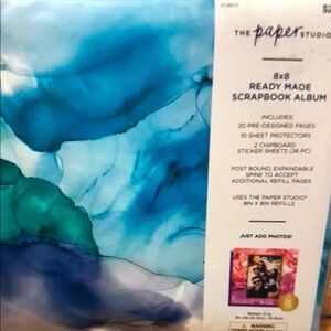 The Paper Studio 8x8 Ready Made Scrapbook Album – Abstract Blue – New Sealed